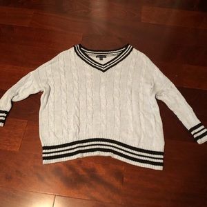 American Eagle sweater